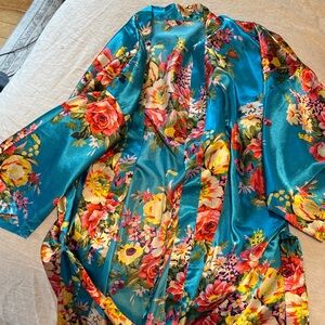 Source Unknown Floral Satin Robe - Vibrant Blue and Multicolor